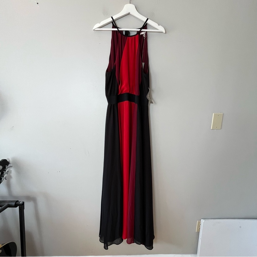 NWT New York and Company Eva Mendez Halter Maxi Formal‎ Dress with Slit Medium